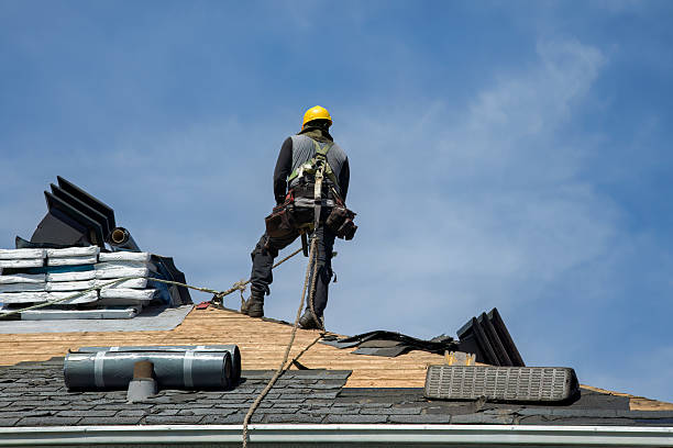 Professional Roofing technician working in Salfordville, PA